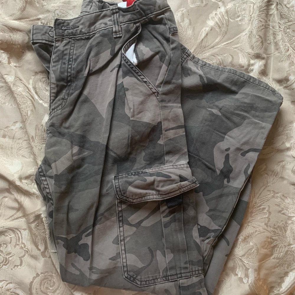 Wrangler cargo pants
